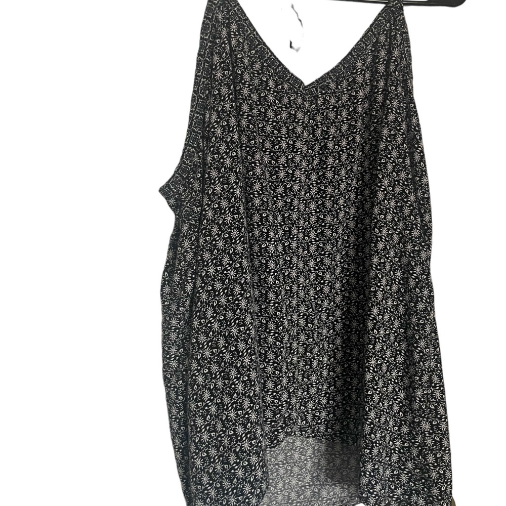 Maurice’s Tank Top size 2x - Picture 2 of 4